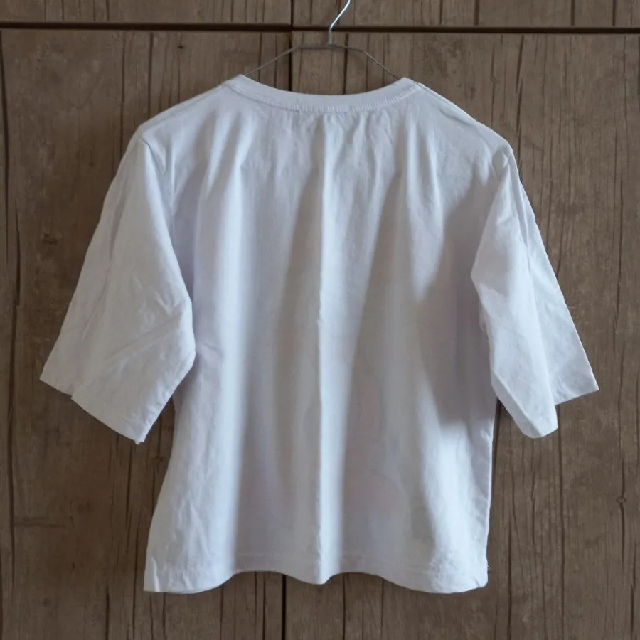 تیشرت سفید