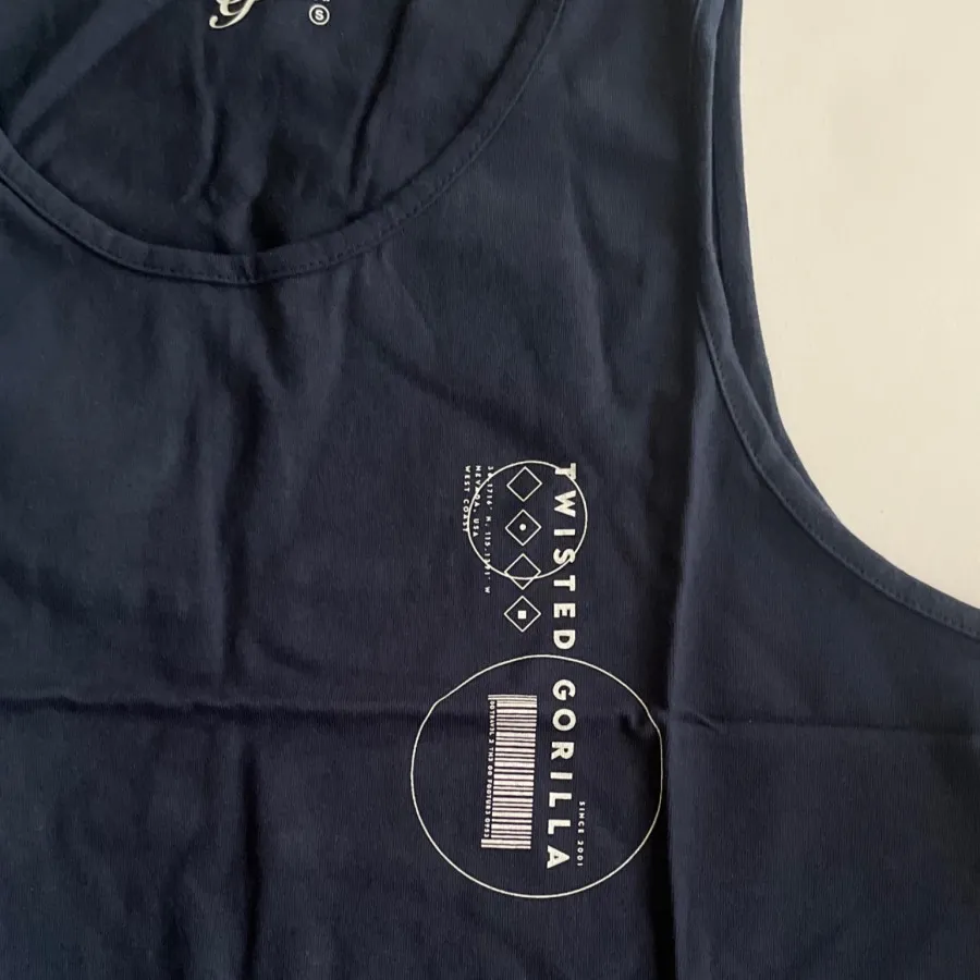 تیشرت حلقه ای طرحدار