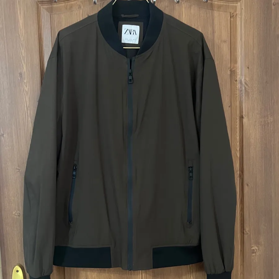 کت ( بادگیر) zara