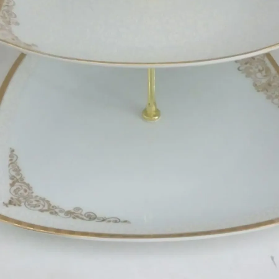 شیرینی خوری کاملا نو