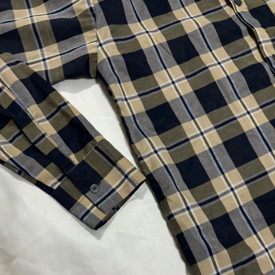 پیراهن مردانه