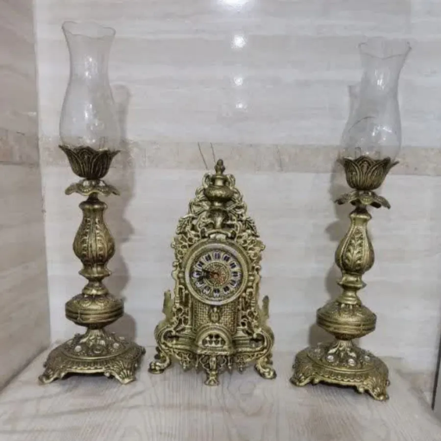 جفت شمعدان و ساعت