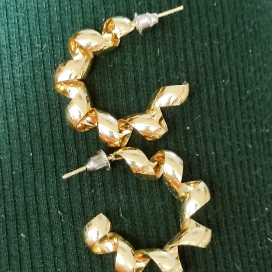 گوشواره زیبا کپی طلا