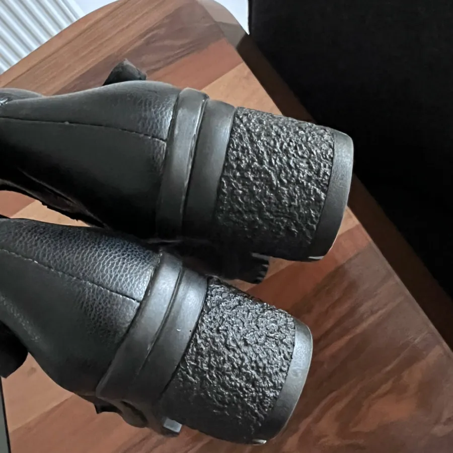 بوت ساق دار