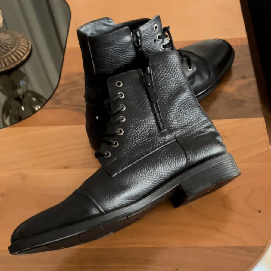 نیم بوت chرم