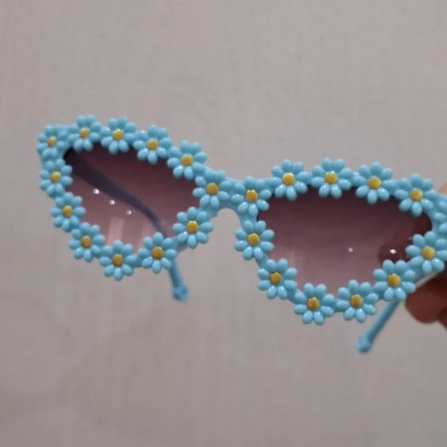 عینک دخترانه  40تومن