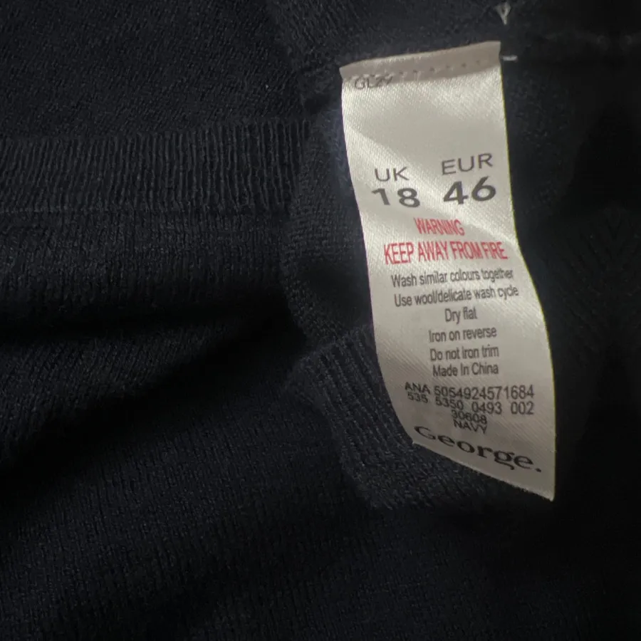 پلیور لطیف سایز 42