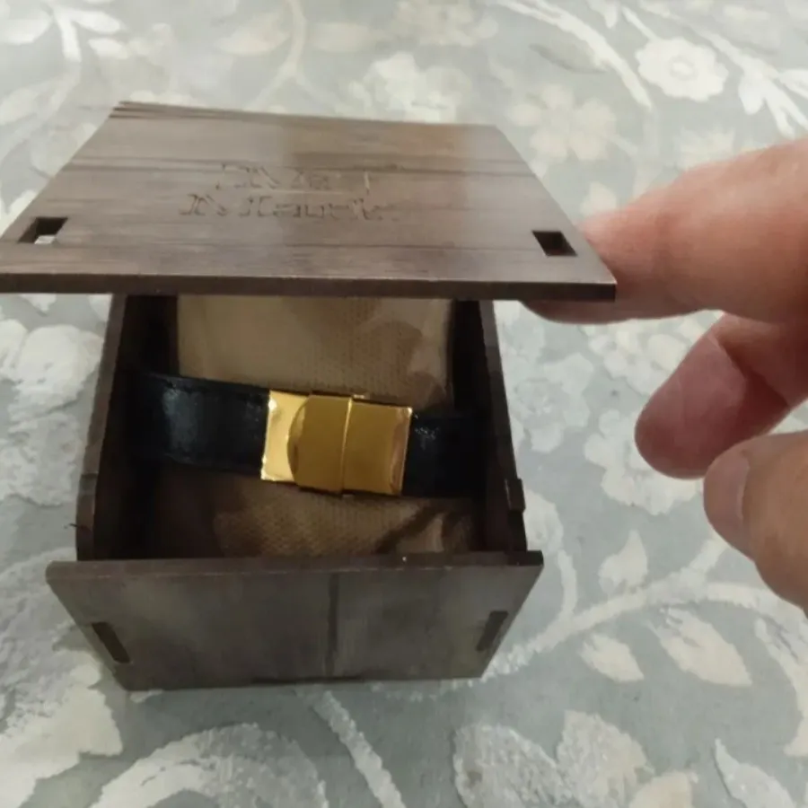 دستبند چرمی دوبل با جعبه