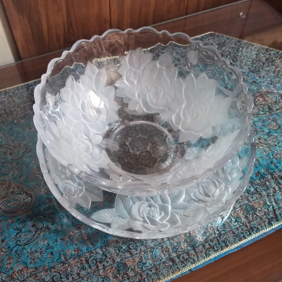 کاسه و بشقاب