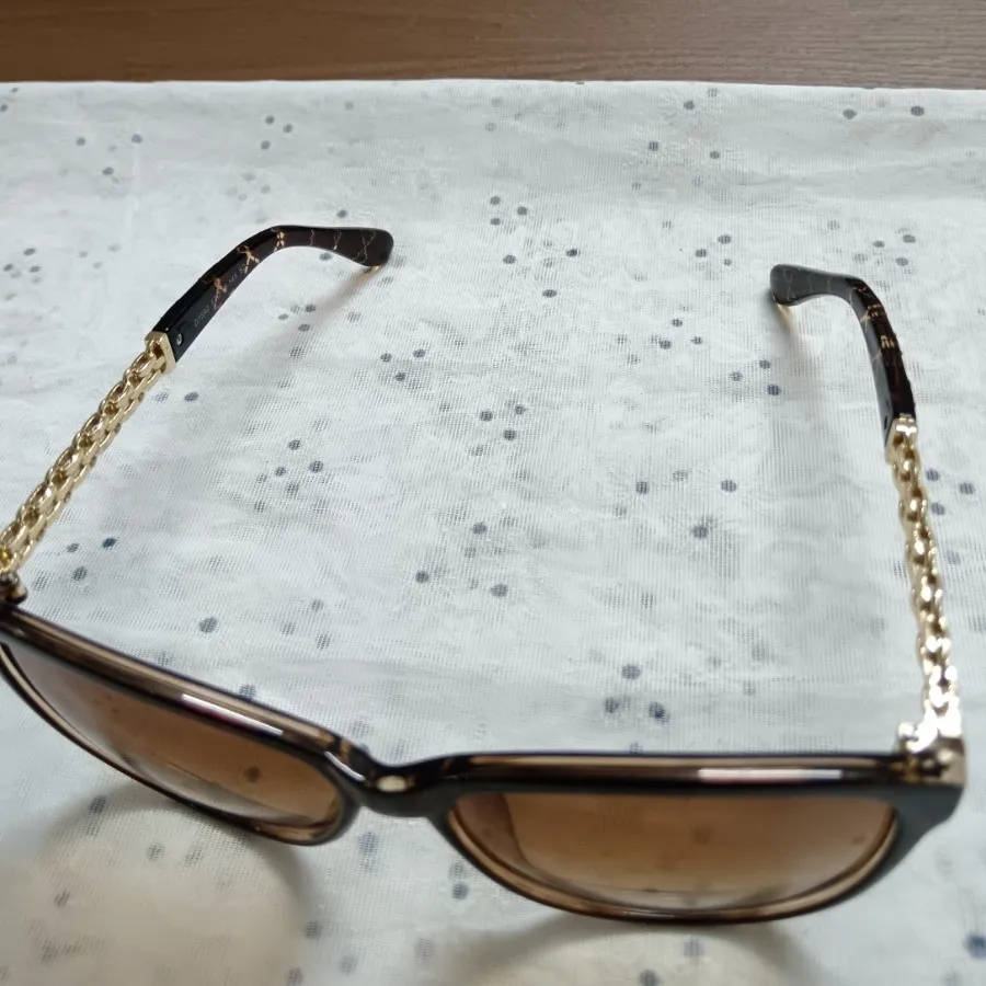 عینک آفتابی