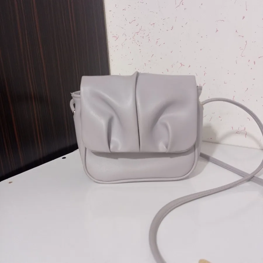 کیف زنانه و دخترانه