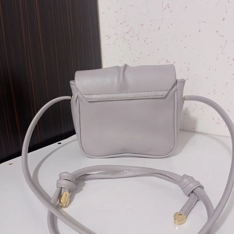 کیف زنانه و دخترانه