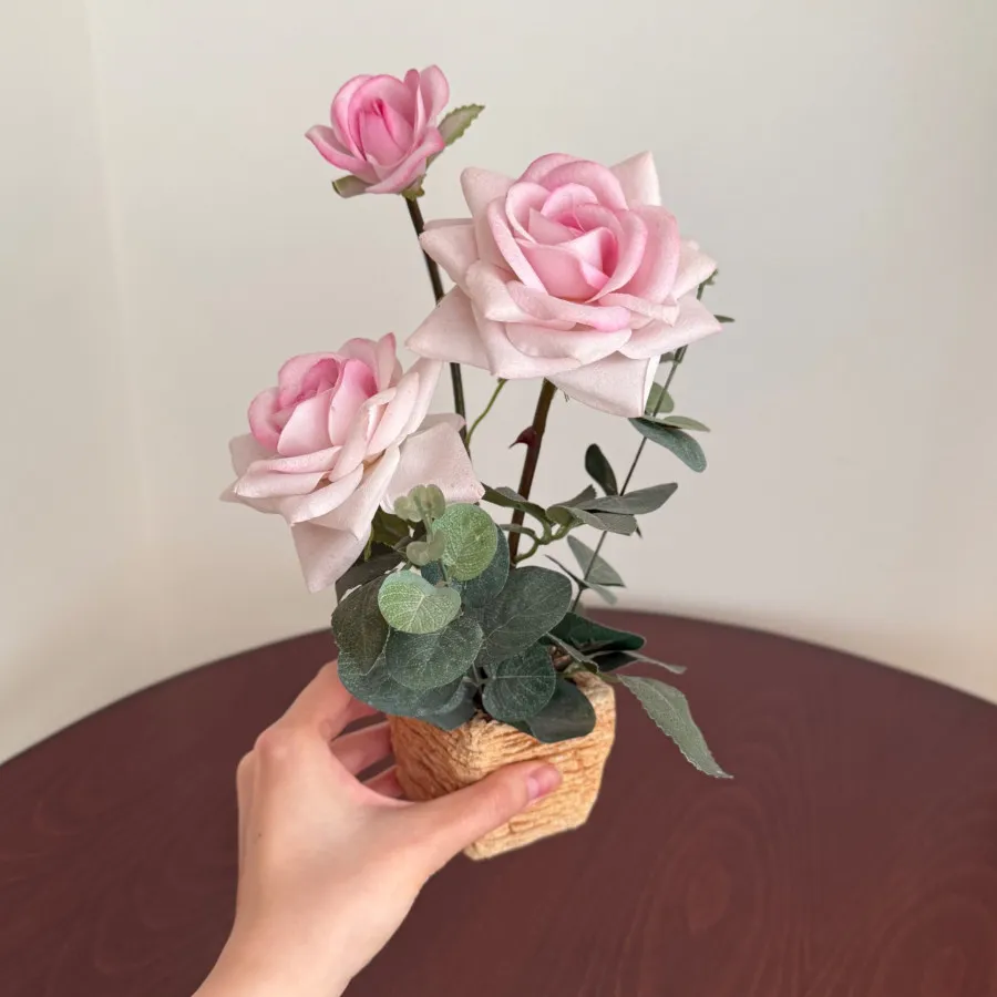 گلدان گل مصنوعی