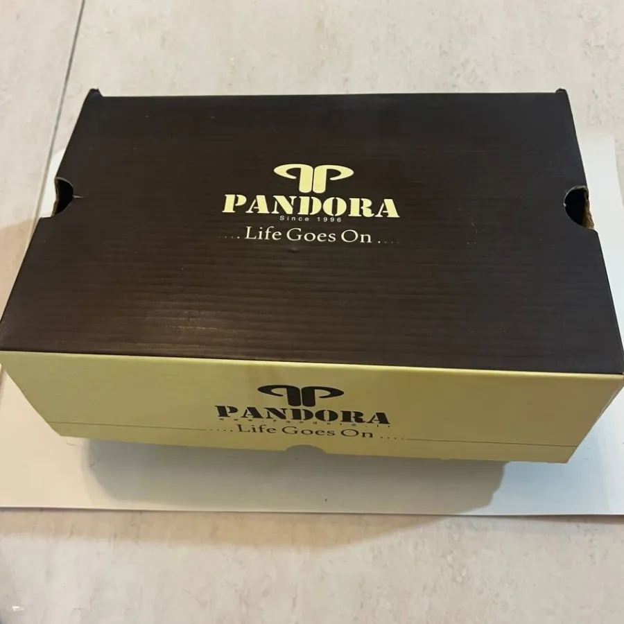 کفش چرم اسپرت برندپاندورا