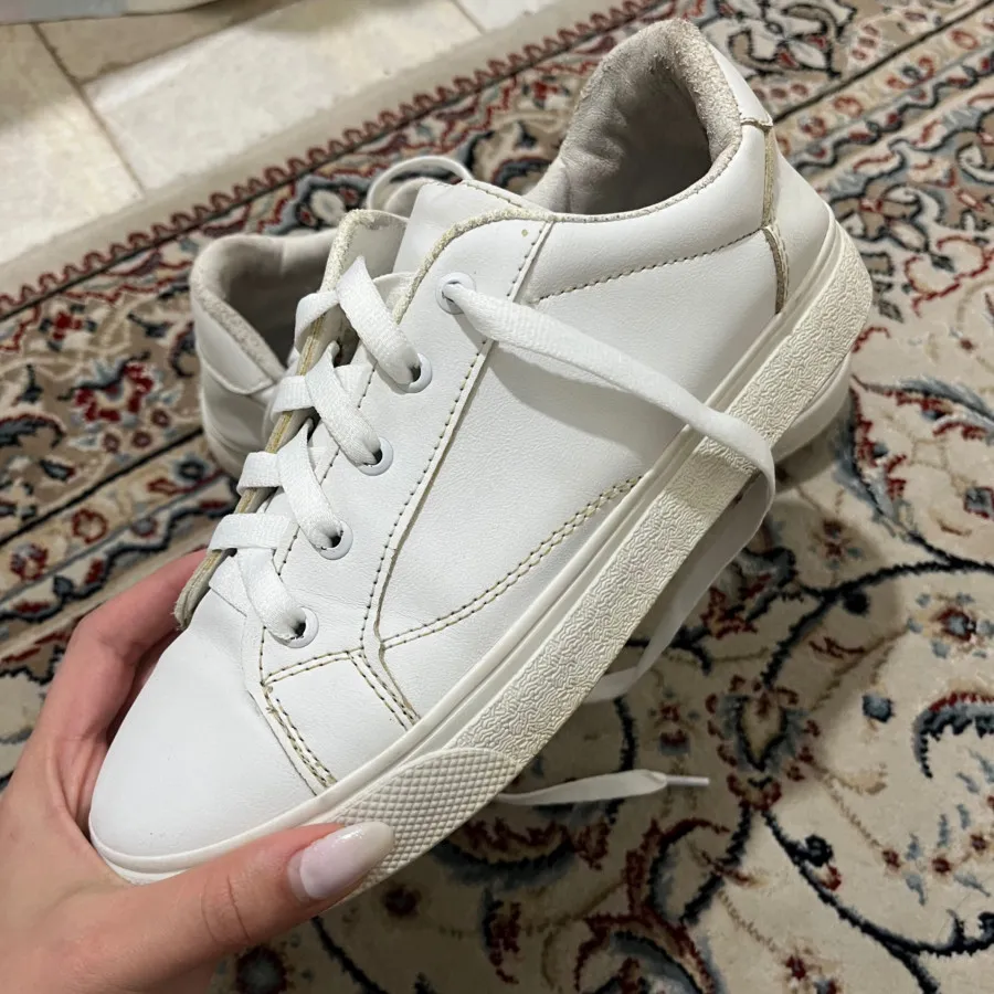 کتونی کادنزا