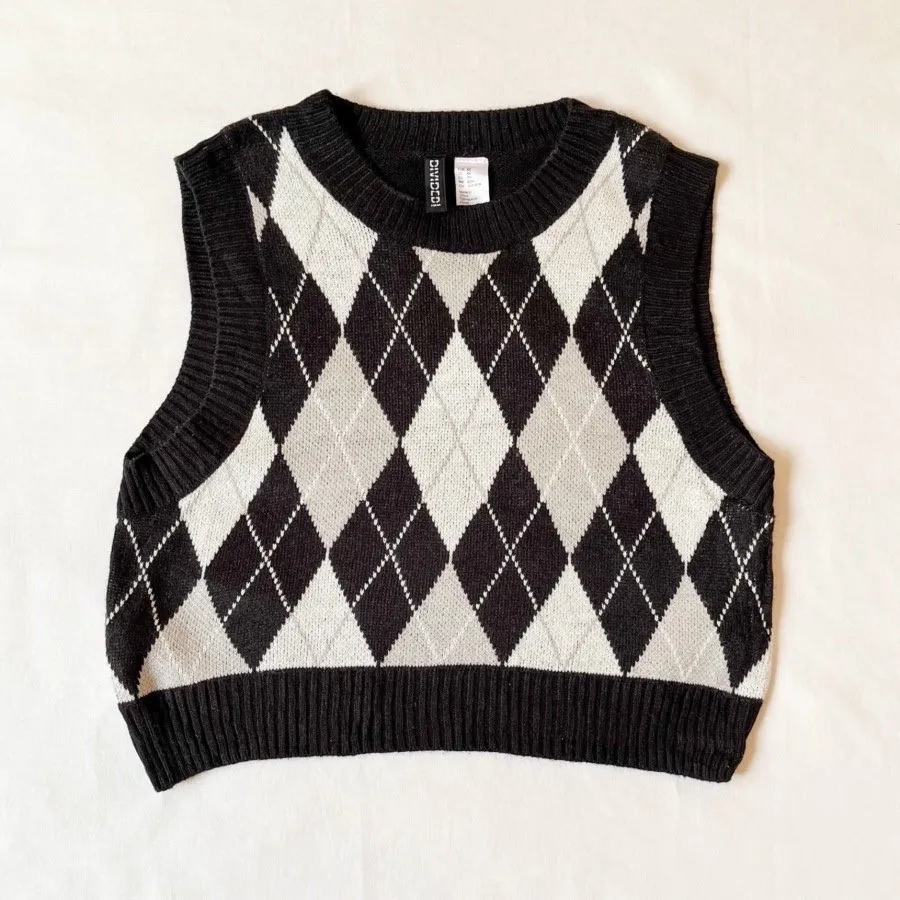 وست بافت اچ اند ام