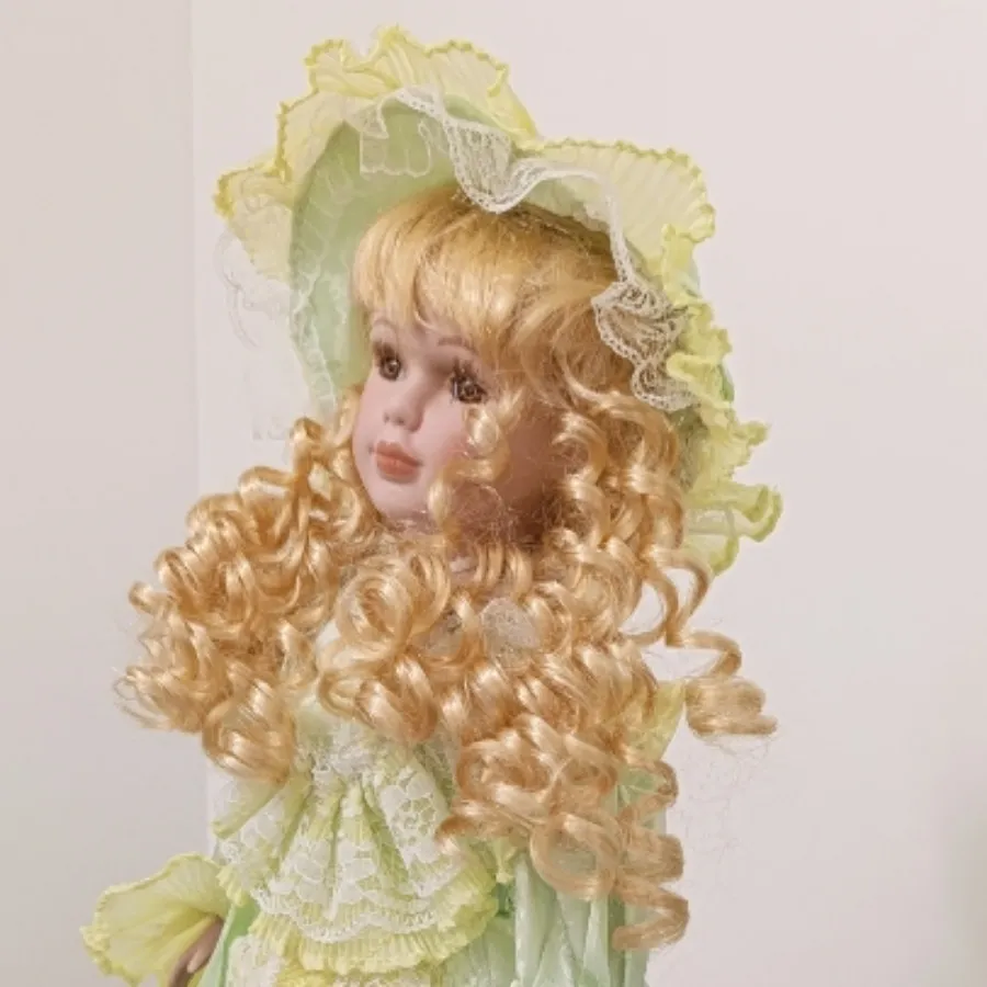 عروسک سرامیکی نو