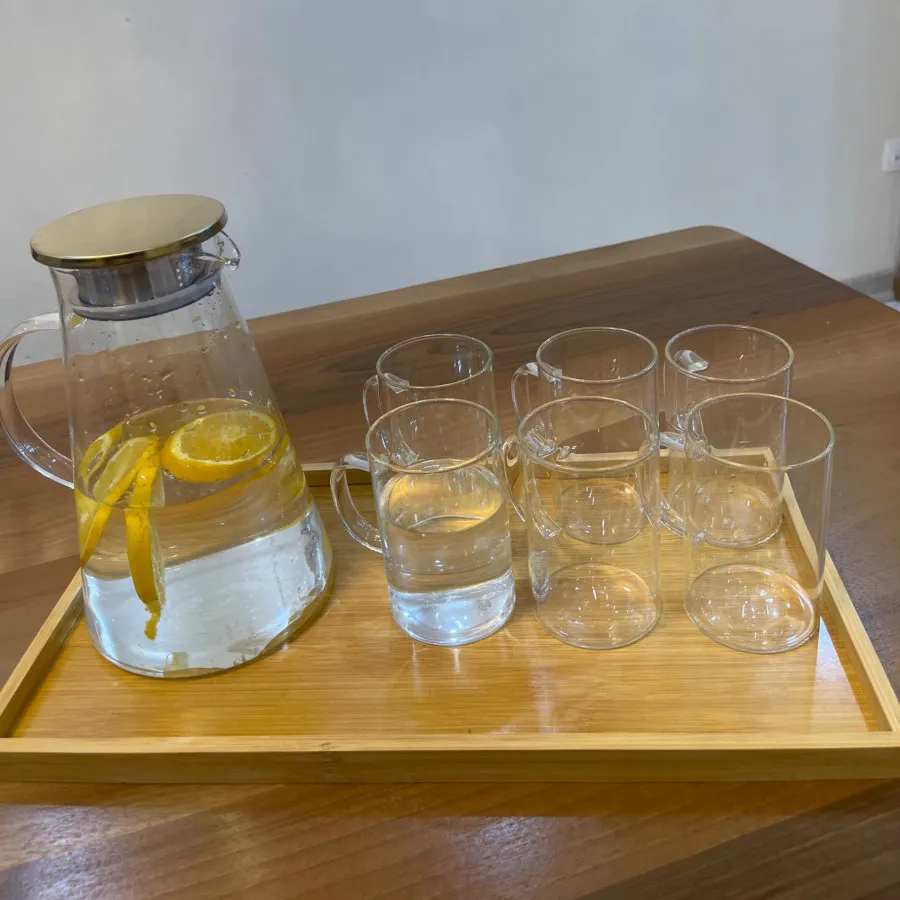 پارچ و لیوان و سینی