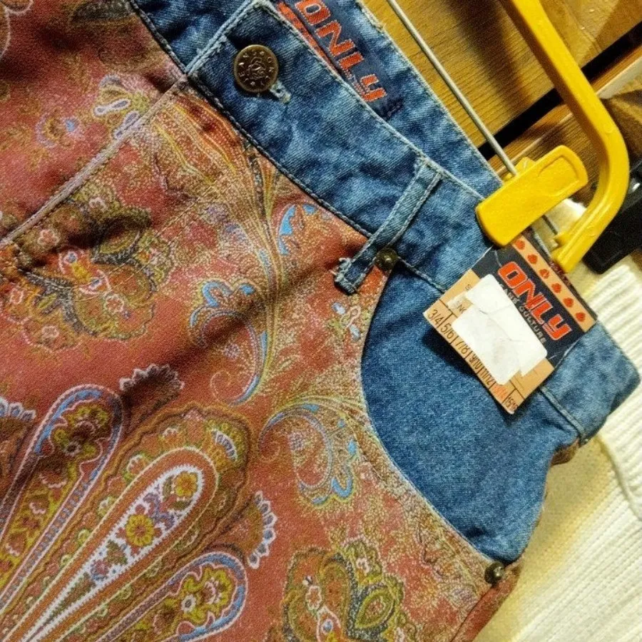 دامن جین امریکایی