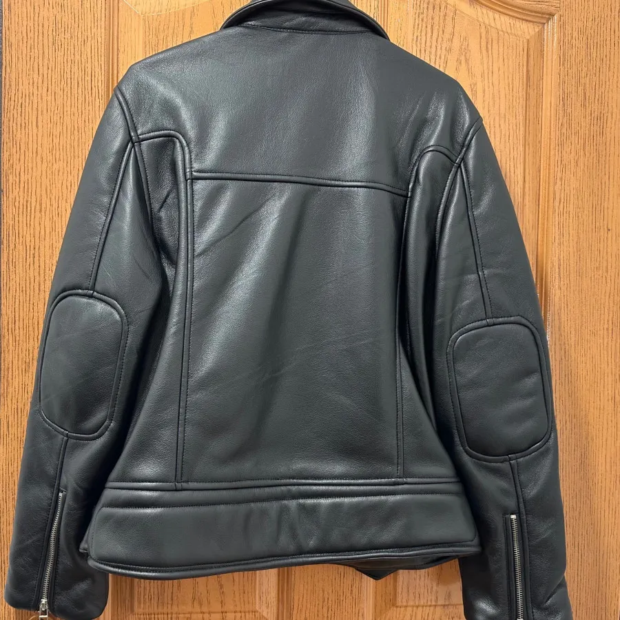 کت چرم و کاپشن