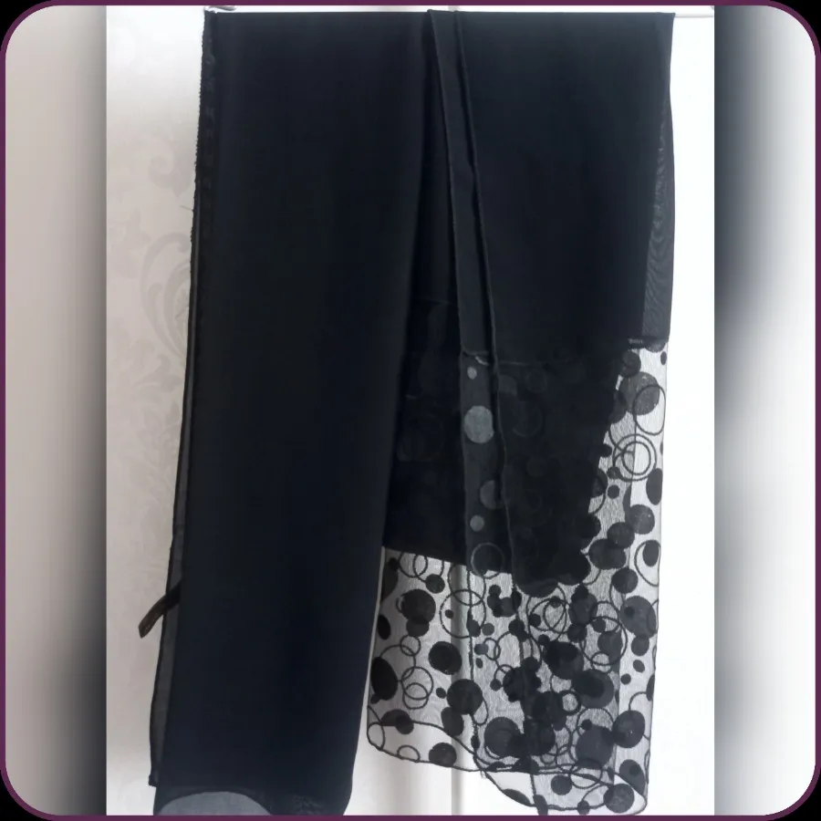 شال مشکی مجلسی