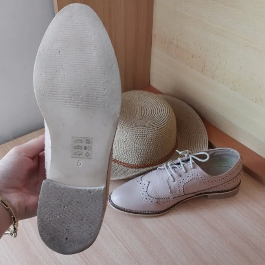 کفش وارداتی