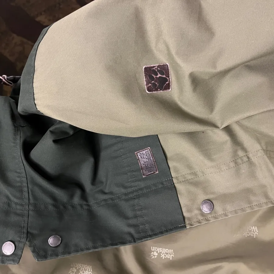 کاپشن مردانه jackwolfskin