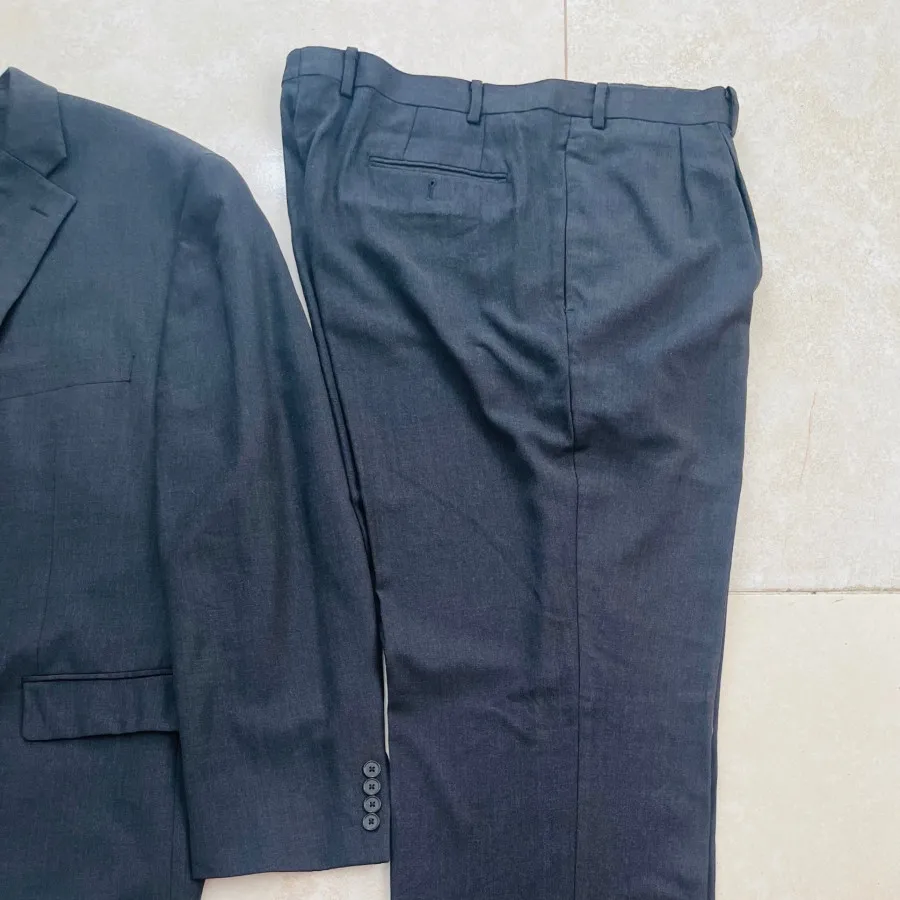 ست کت و شلوار