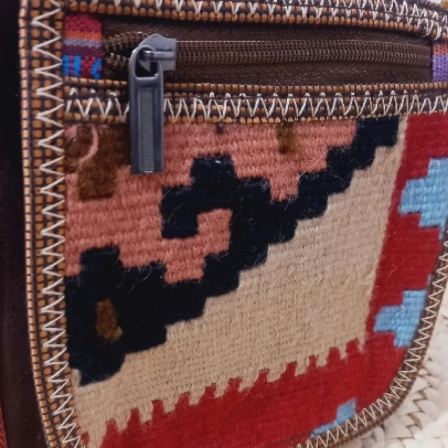 کیف رودوشی گلیمی