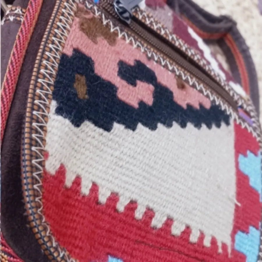 کیف رودوشی گلیمی