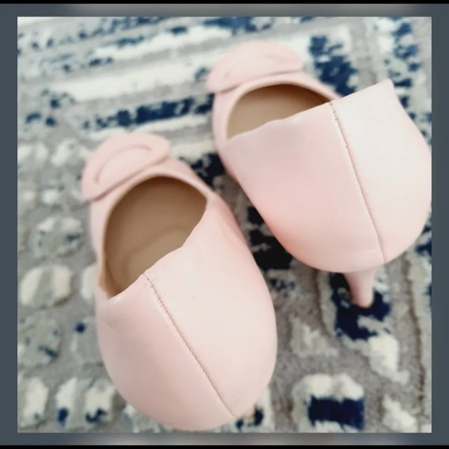 کفش پاشنه دار