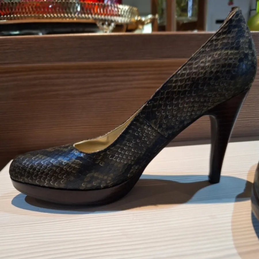 کفش پاشنه بلند پوست ماری