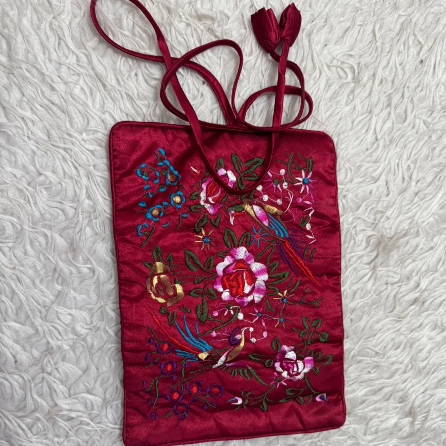 کیف لوازم ارایش زیورالات