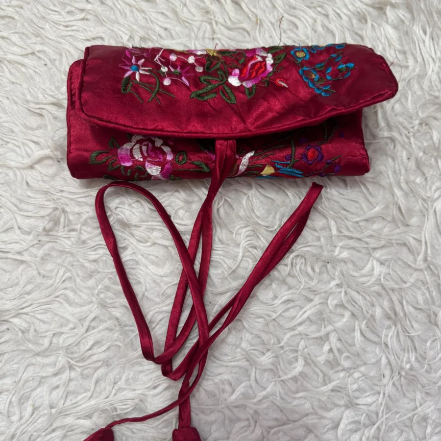 کیف لوازم ارایش زیورالات