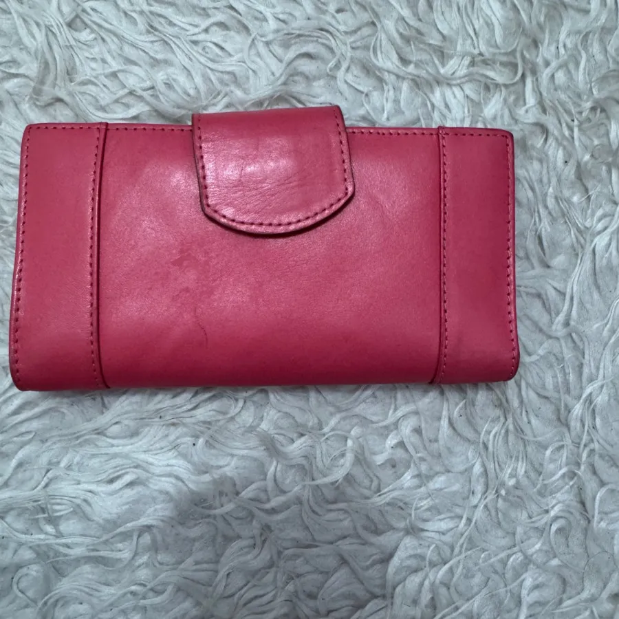 کیف پول چرم صورتی