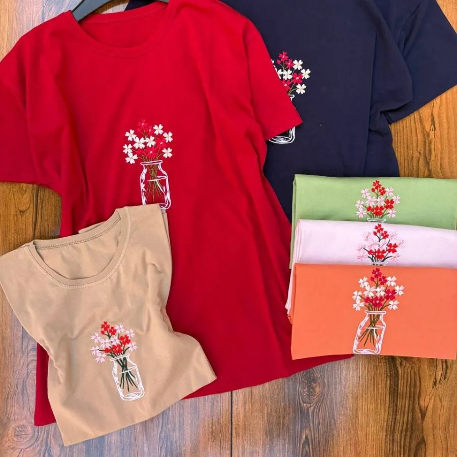 تیشرت گلدوزی