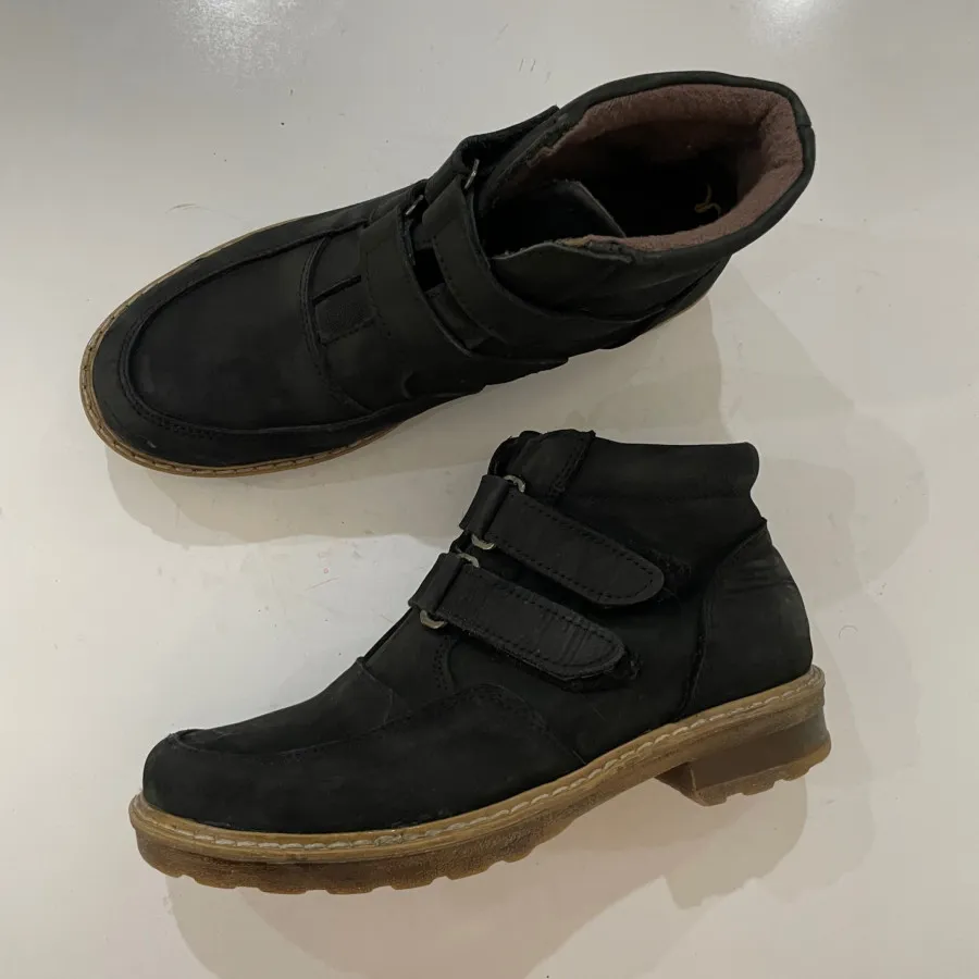 نیم بوت جیر چرم 38-39