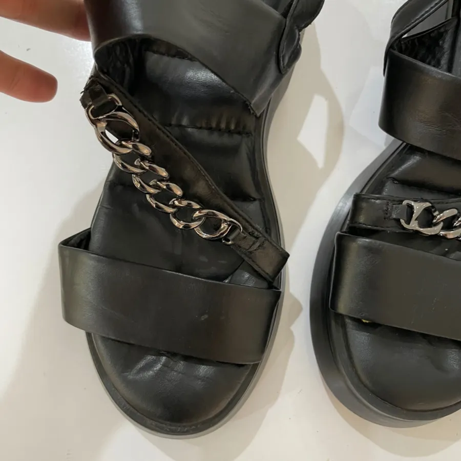 صندل خارجی برند 38