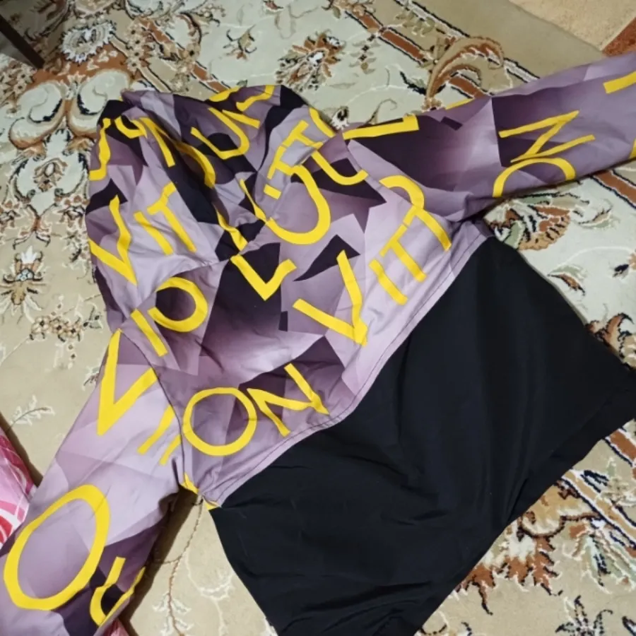 سویشرت داخل کرکی