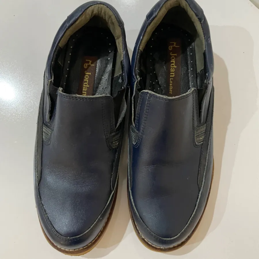 کفش چرم سرمه ای طبی 38