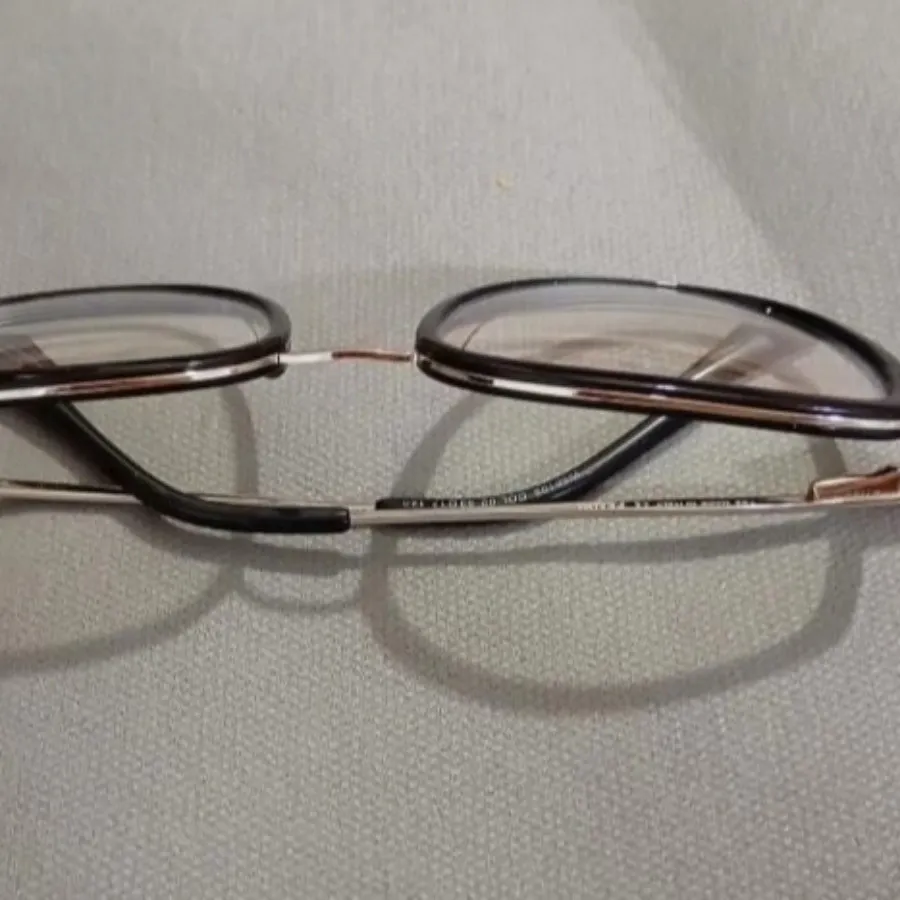 فریم عینک طبی