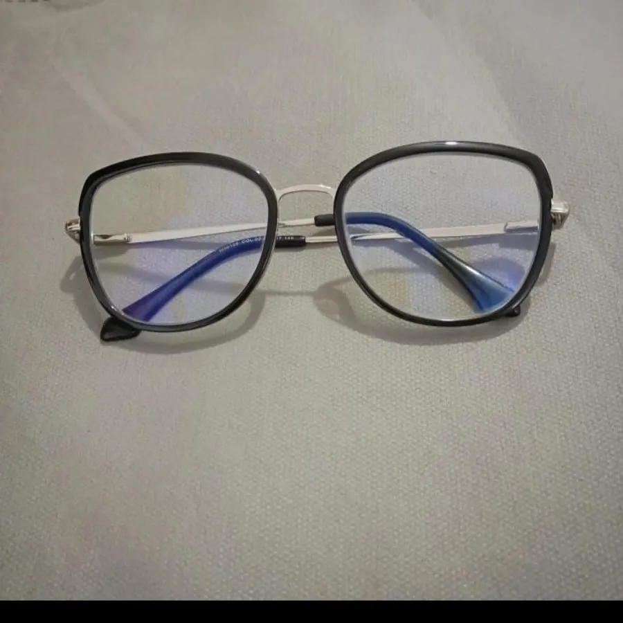 فریم عینک طبی
