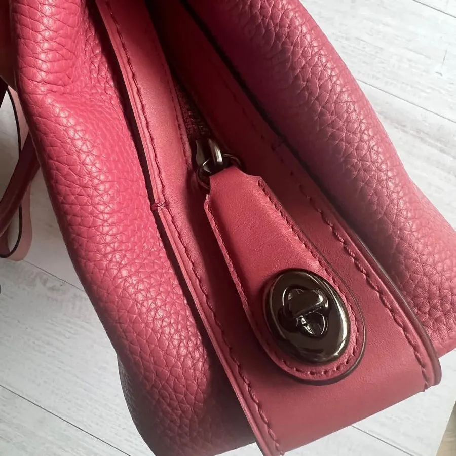 کیف صورتی کوچ