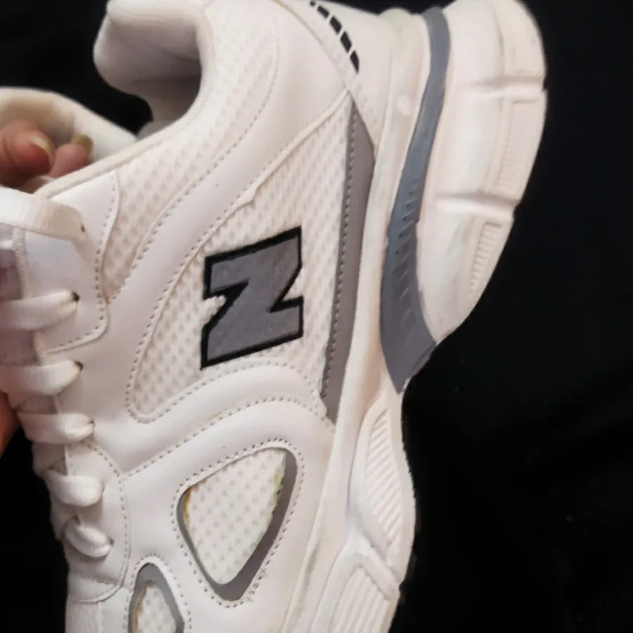 کتونی مردانه نیوبالانس