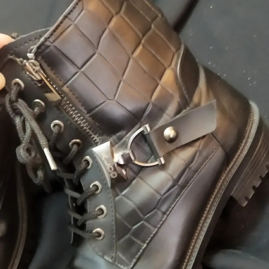 نیم بوت ساق کوتاه زنانه