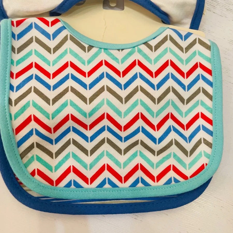 پیشبند سه تایی