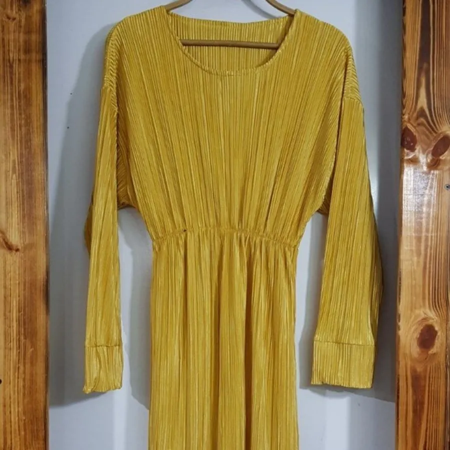 پیراهن ساحلی