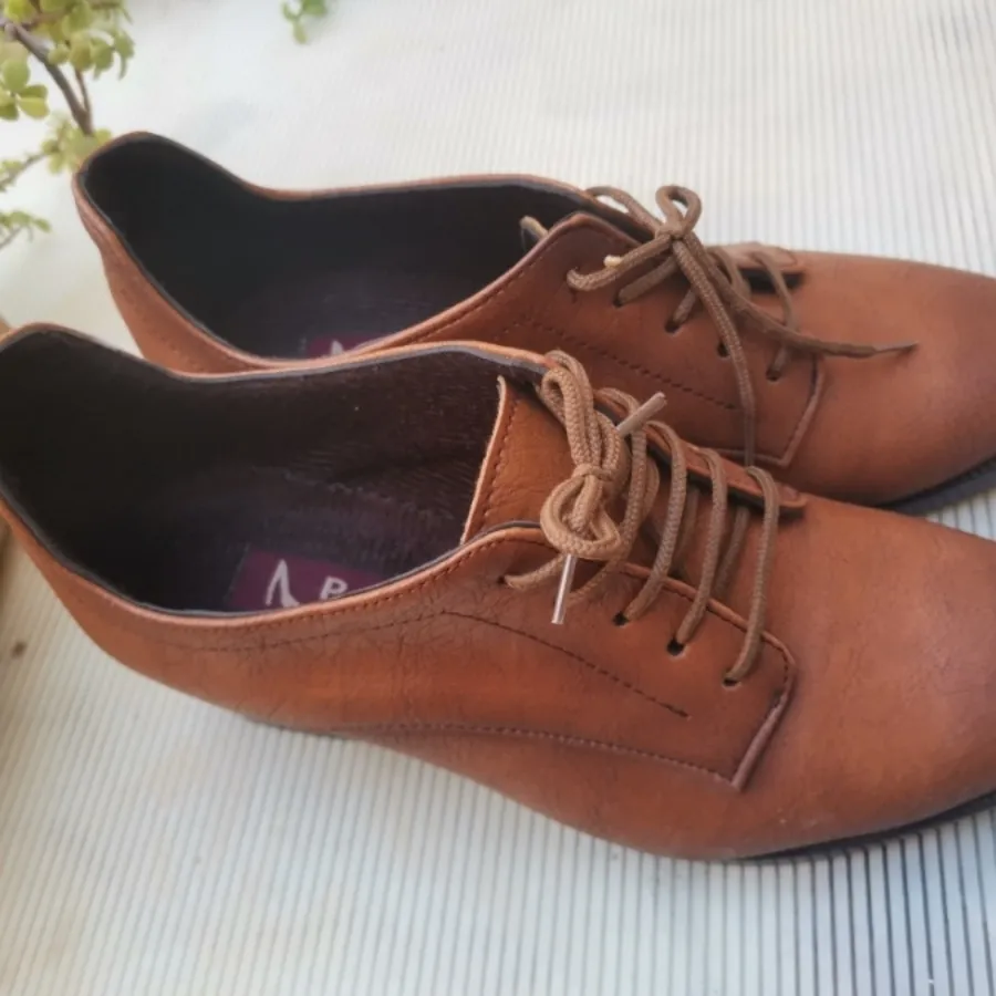 کفش رسمی پاشنه دار