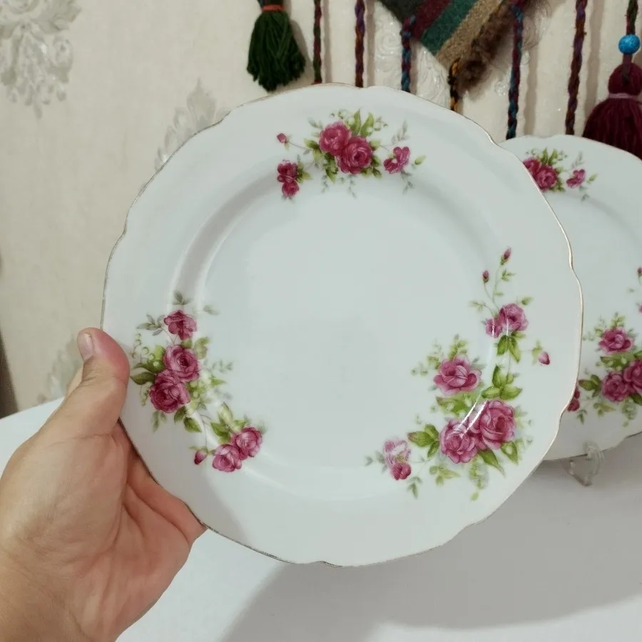 گلسرخی مسعود