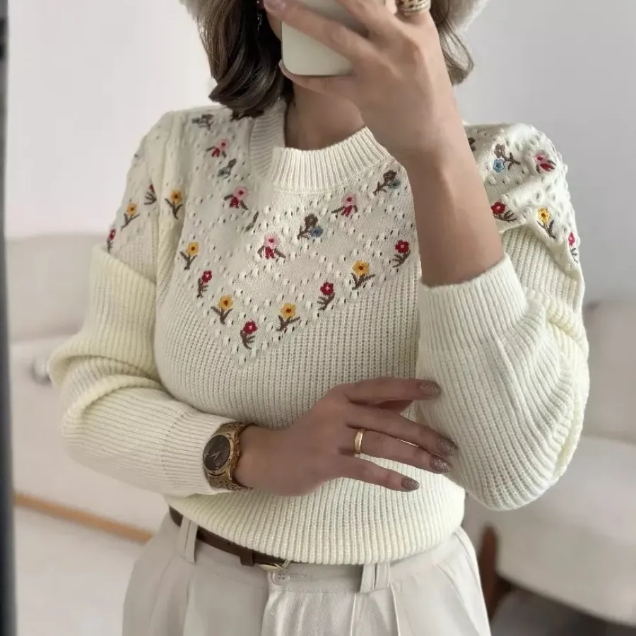 بافت گلدوزی